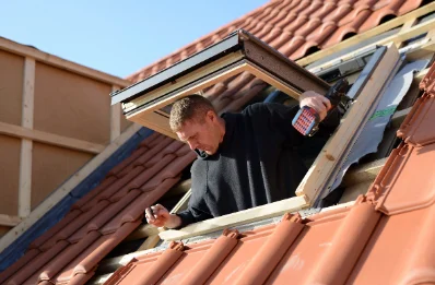 Pose de fenêtres de toit Velux à Nantouillet
